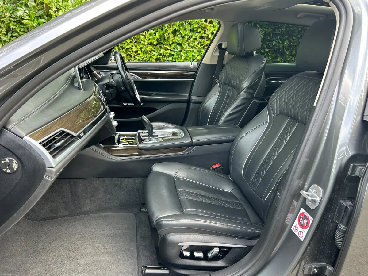 17 BMW  730LD Huge Spec Exclusive New NCT  €22500 - Image 6