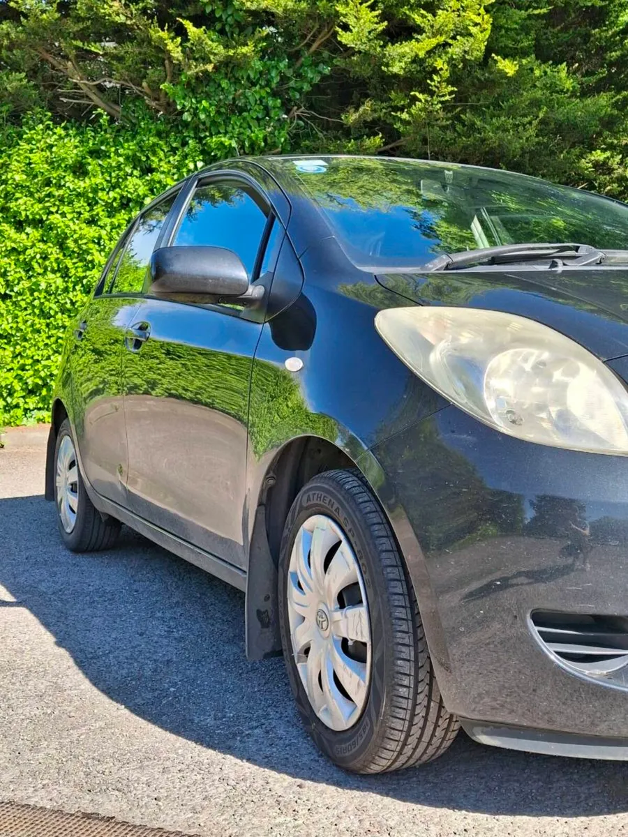 Toyota Yaris - Image 2