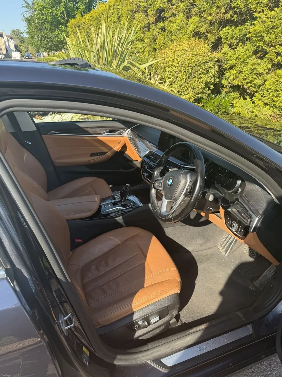 BMW 5-Series 2017 - Image 3