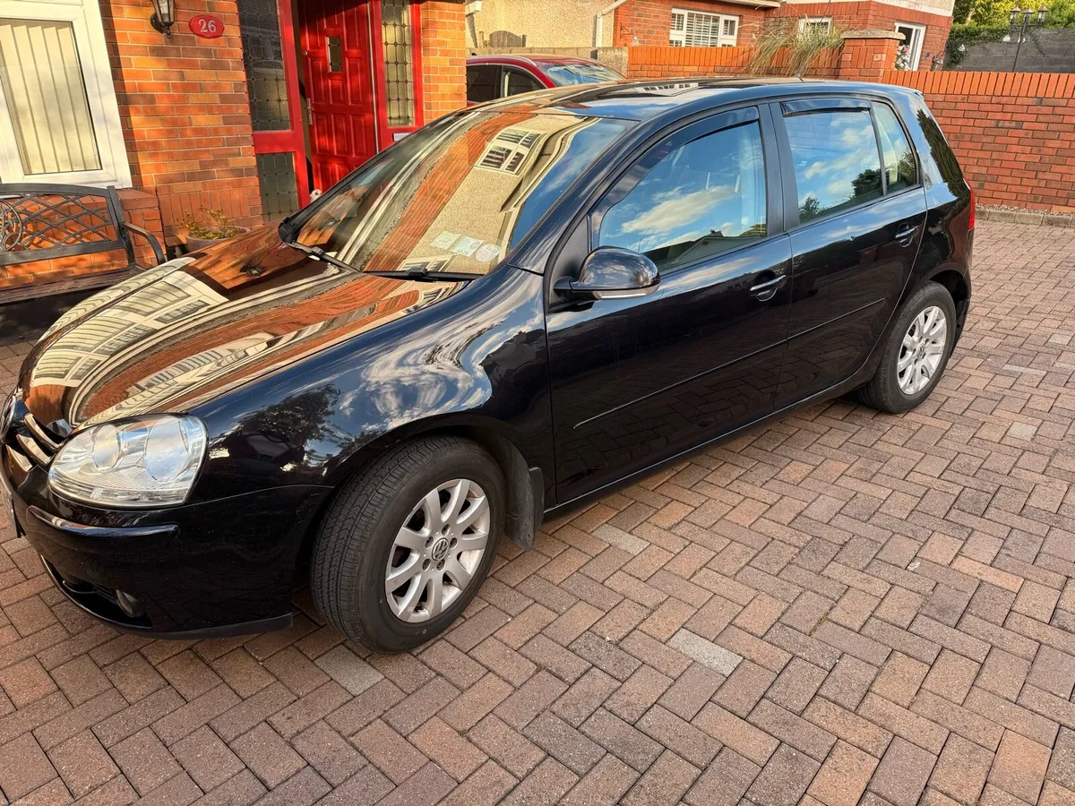 Car - Image 2
