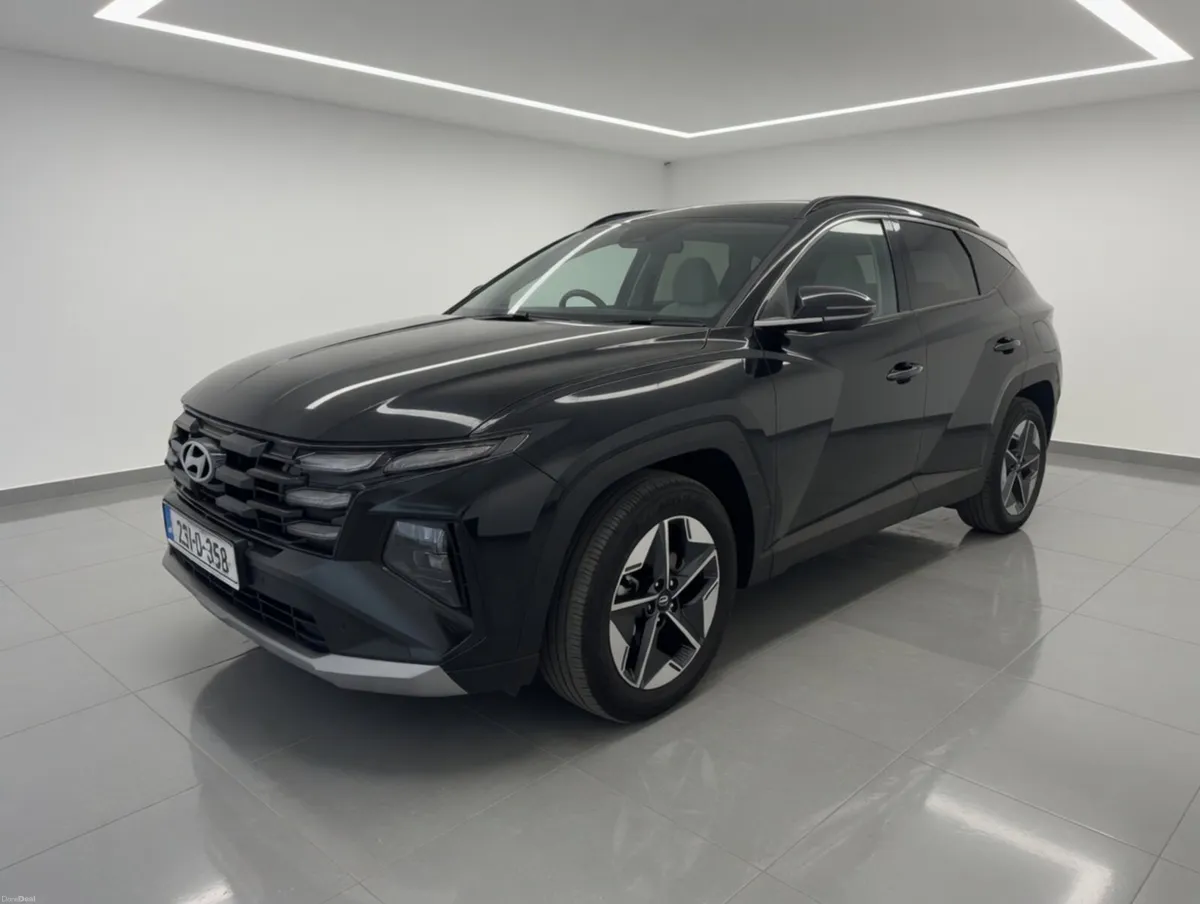Hyundai Tucson 2025 only 9000km