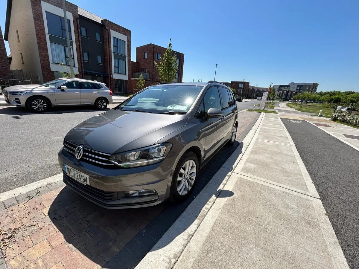 2016 Touran, 1.6TDI, 7 seater - Image 1