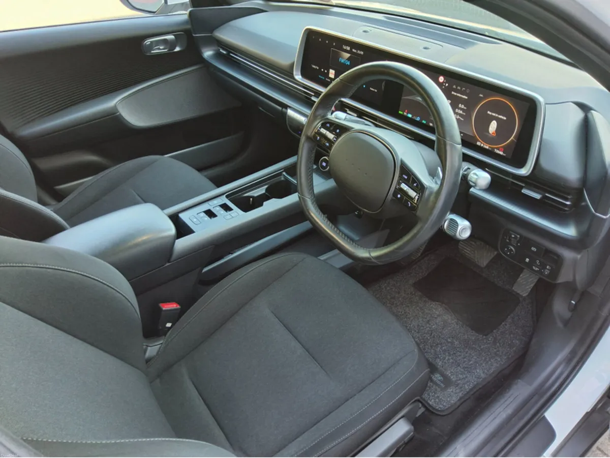 Hyundai IONIQ 6 SIGNATURE 53KWH - 1 Owner - Warran - Image 6