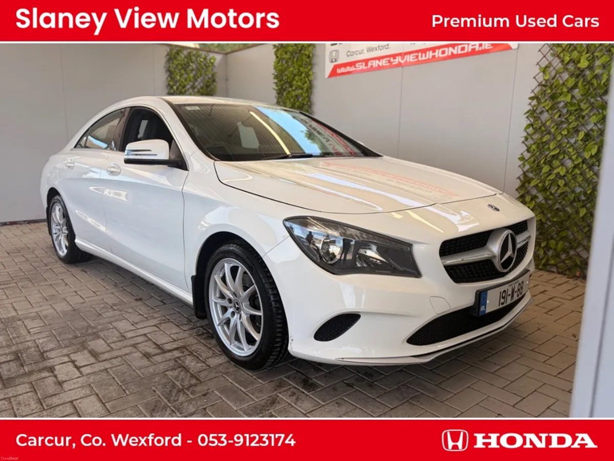 Mercedes-Benz CLA 180 4DR - Image 2
