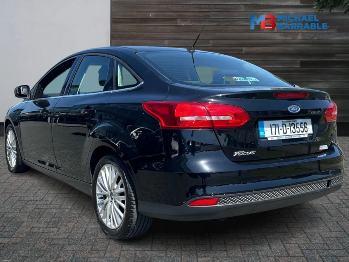 Ford Focus 4DR 1.5 TD 95PS 6SPEED ZETEC - Image 4