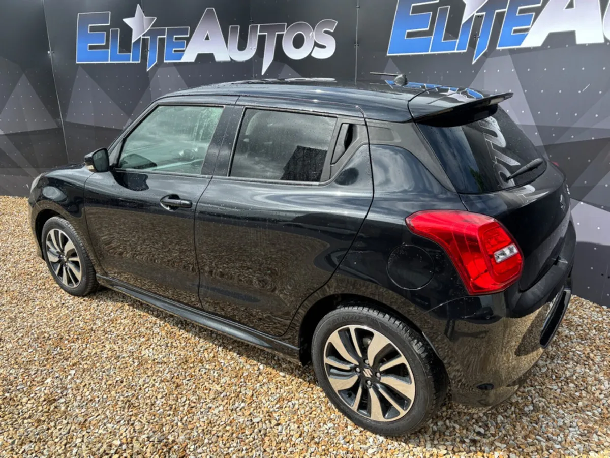 Suzuki Swift RS 1.3 Automatic - Image 4