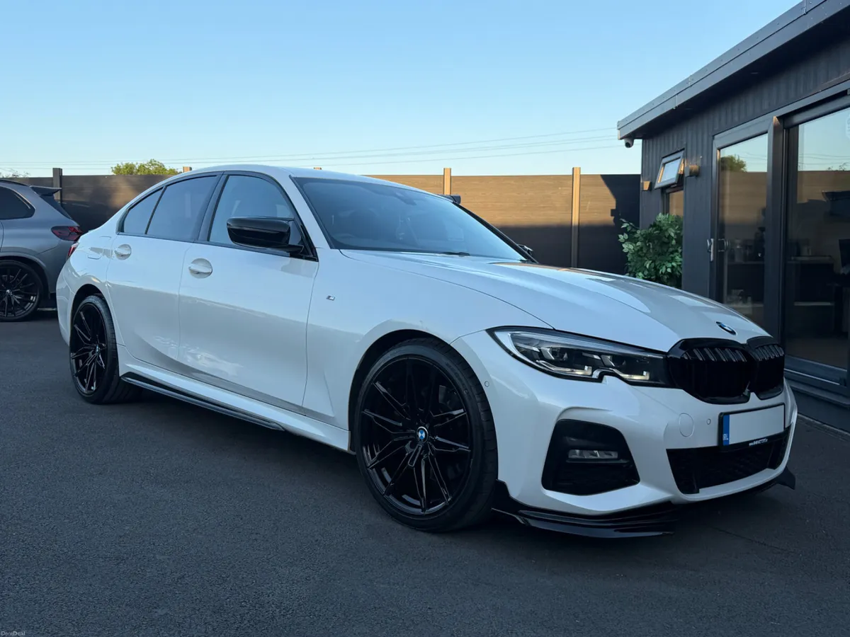 2021/211 BMW 330E MSPORT AUTO - Image 3