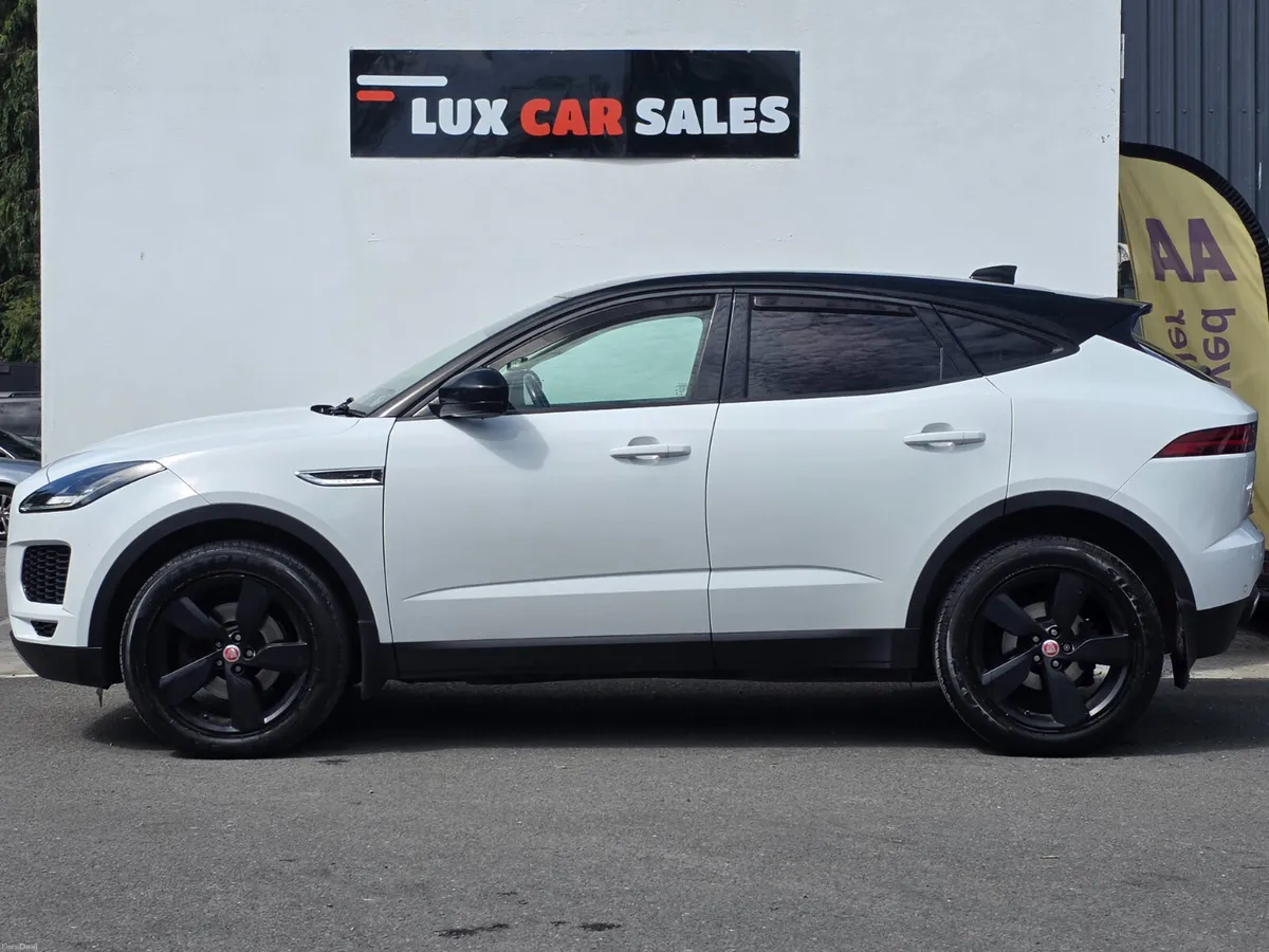 2020 Jaguar E-PACE 2.0D AWD CHEQUERED FLAG EDITION - Image 3