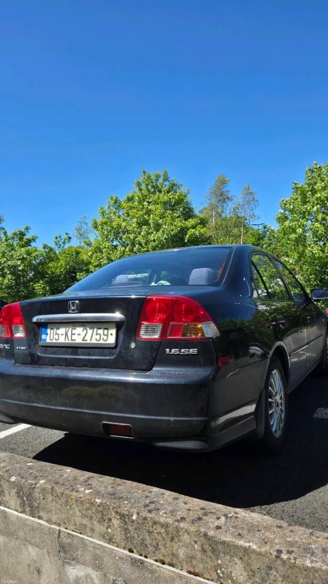 2005 Honda Civic 1.6 VTEC – Reliable, Well-Maintai - Image 3