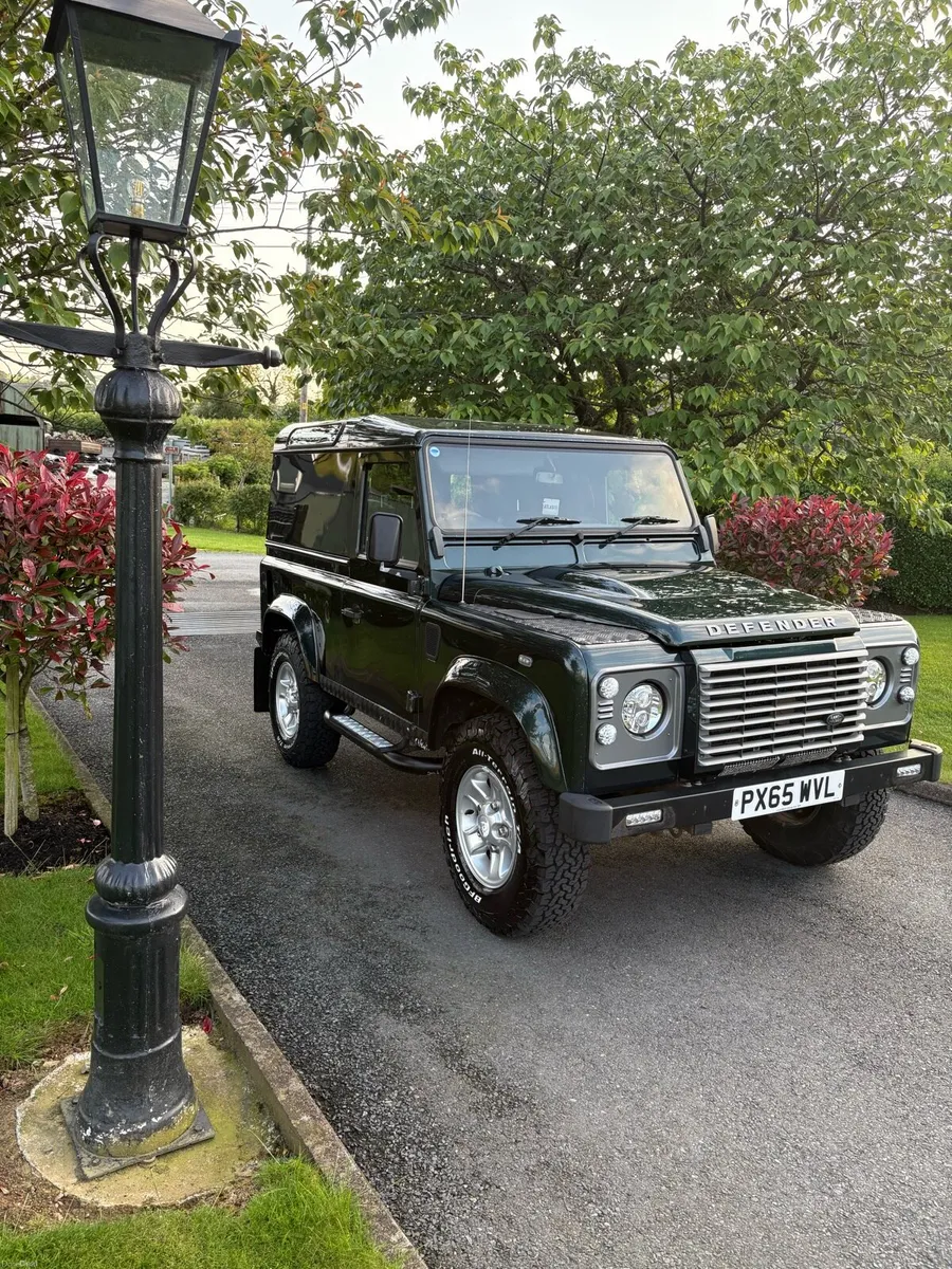 Land Rover denfender 90 XS only €200 Vrt - Image 2