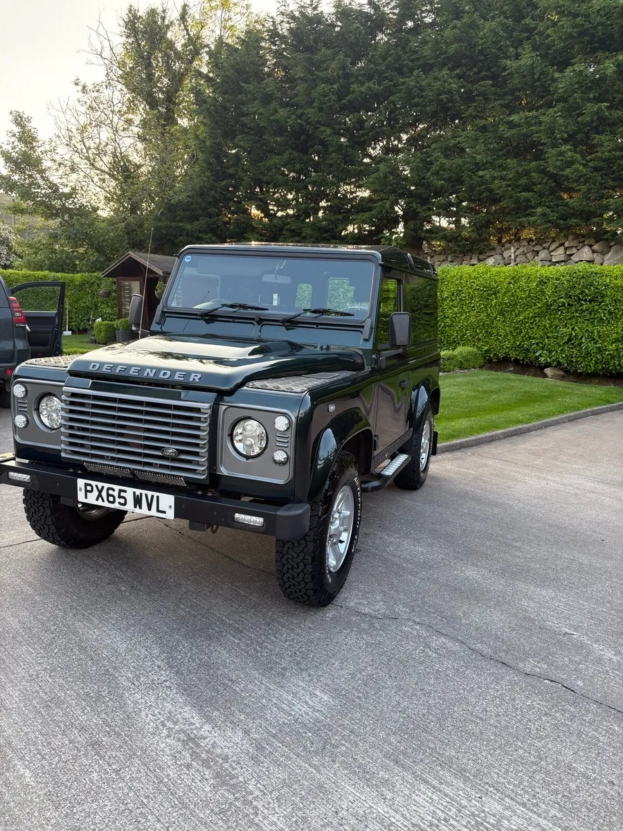 Land Rover denfender 90 XS only €200 Vrt - Image 4