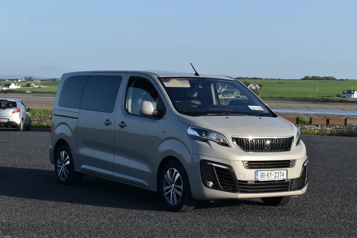 High speck Peugeot Travels Expert 2L 8 seater - Image 1
