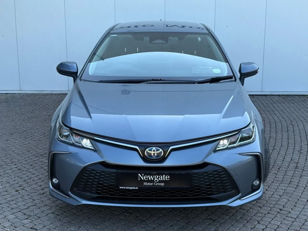 Toyota Corolla Luna Saloon Auto ~ Hybrid - Image 3