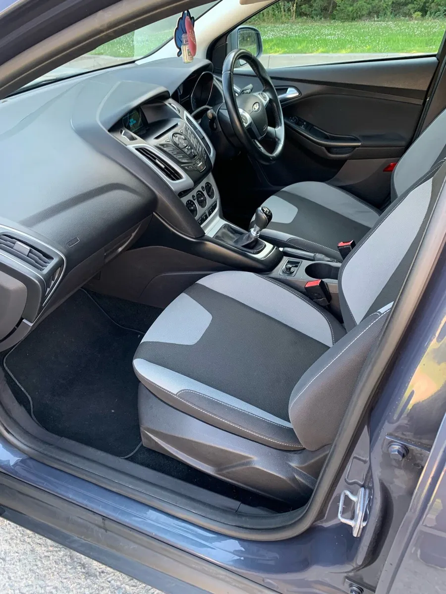 2014 Ford Focus diesel, Nctd 12/26, Taxed 7/26 - Image 6