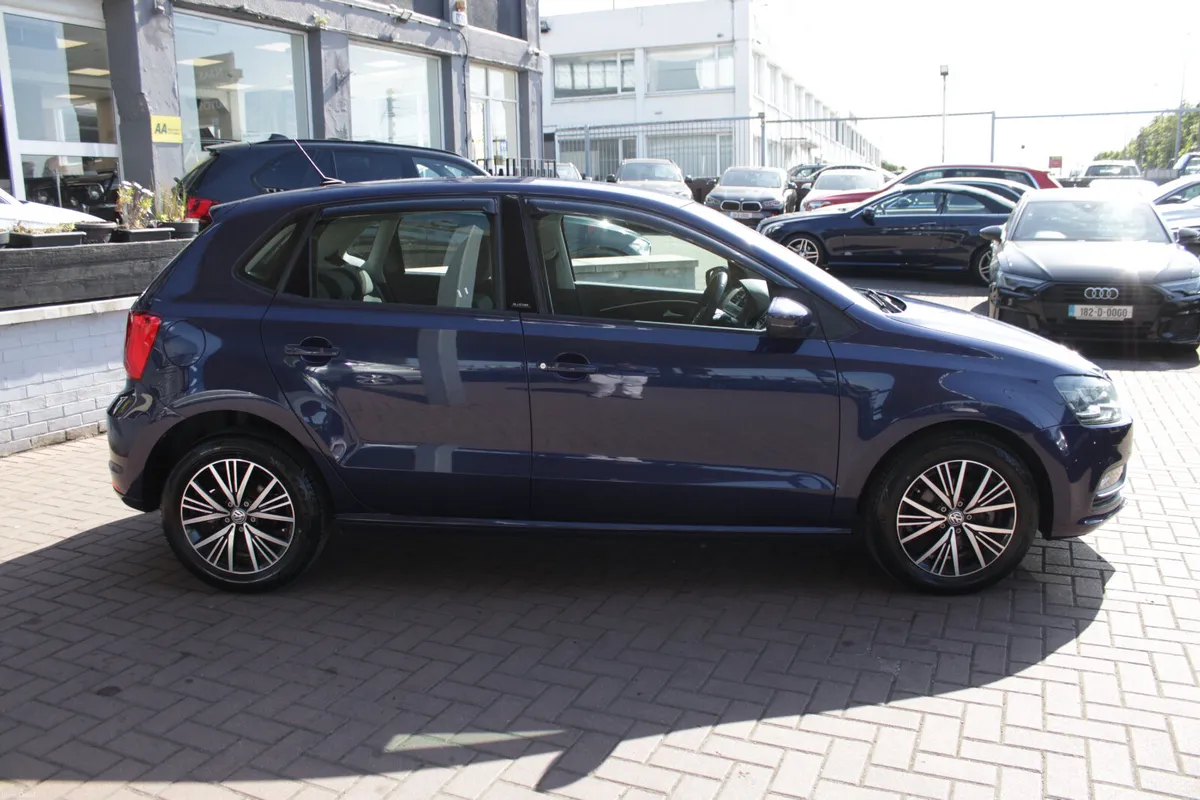 2016 VOLKSWAGEN POLO 1.2TSI BLUEMOTION 5DR AUTO - Image 3