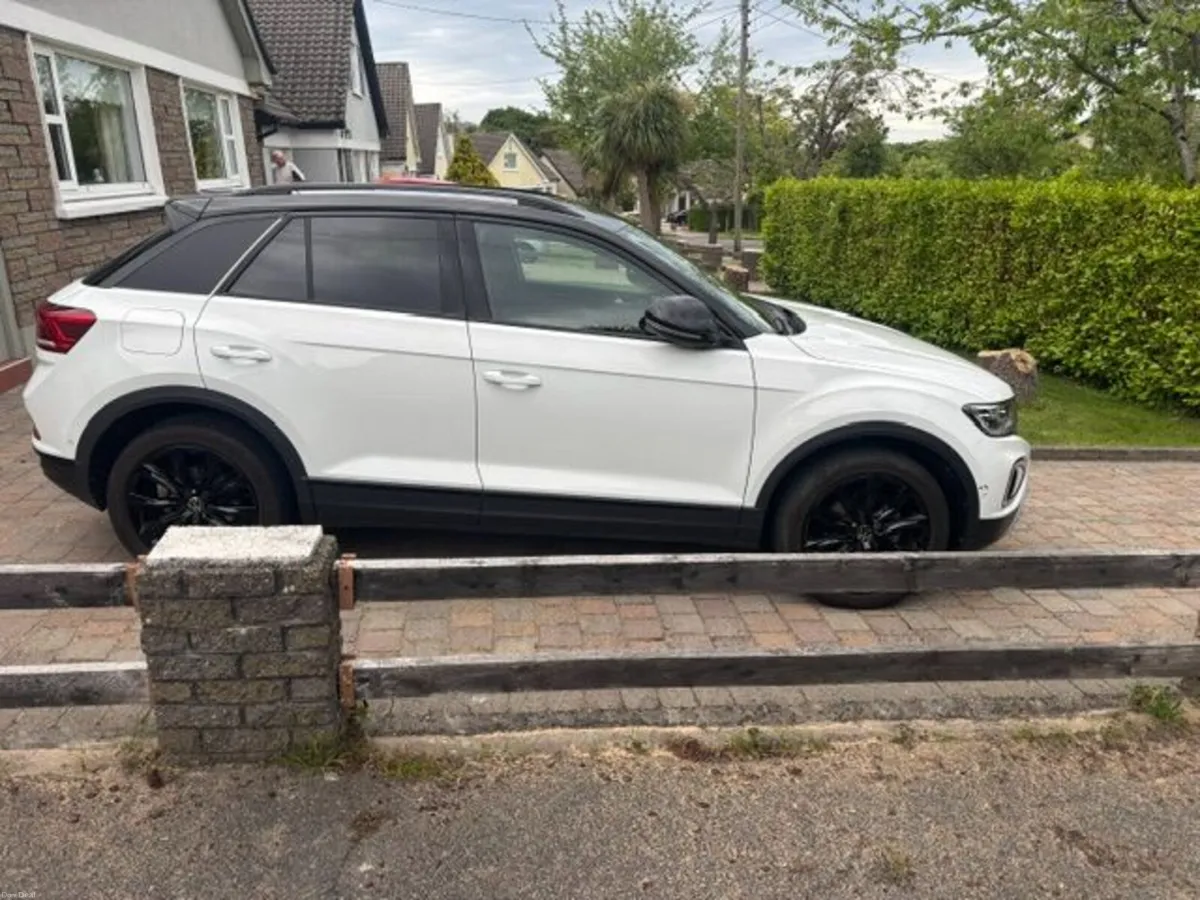 Volkswagen T-Roc 2024 - Image 3