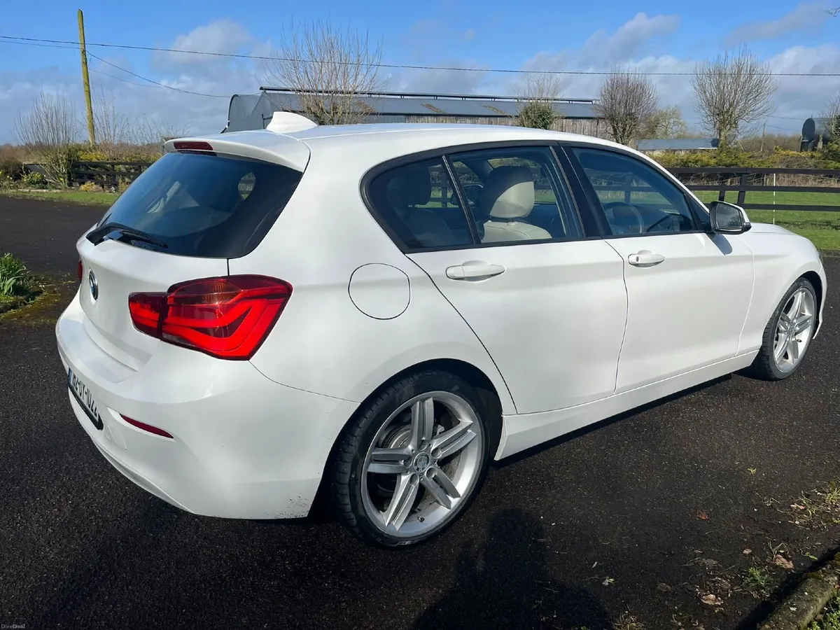 BMW 1-Series 2016 - Image 4