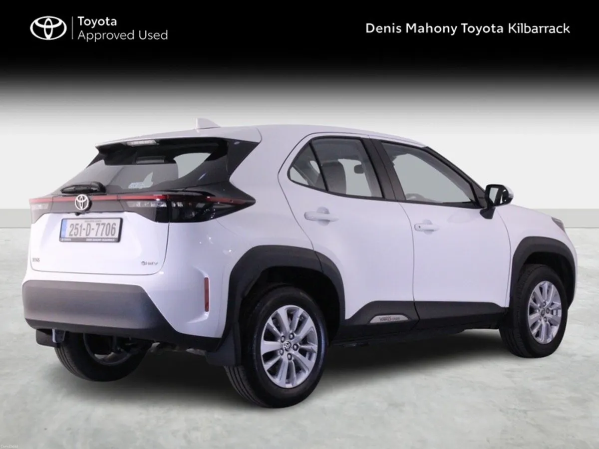 Toyota Yaris Cross LUNA - Image 2