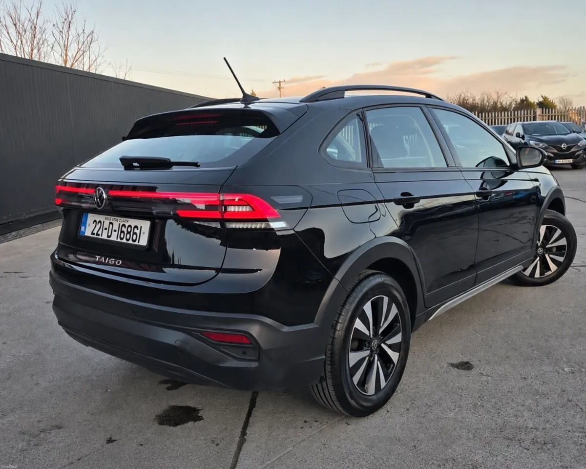2022 Volkswagen Taigo Life 1.0 TSI 95 BS - Image 4