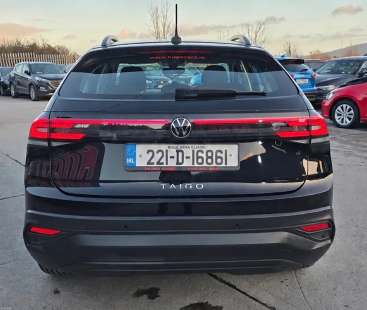 2022 Volkswagen Taigo Life 1.0 TSI 95 BS - Image 3