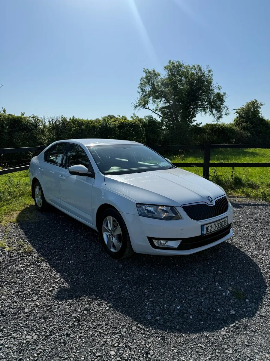 2016 Skoda Octavia 1,6 Diesel automatic - Image 1