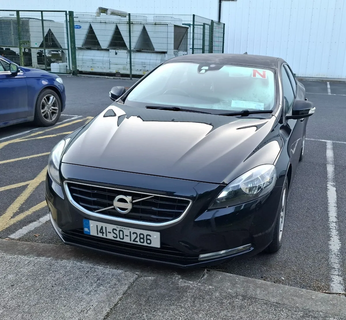 Volvo V40 2014 - Image 1