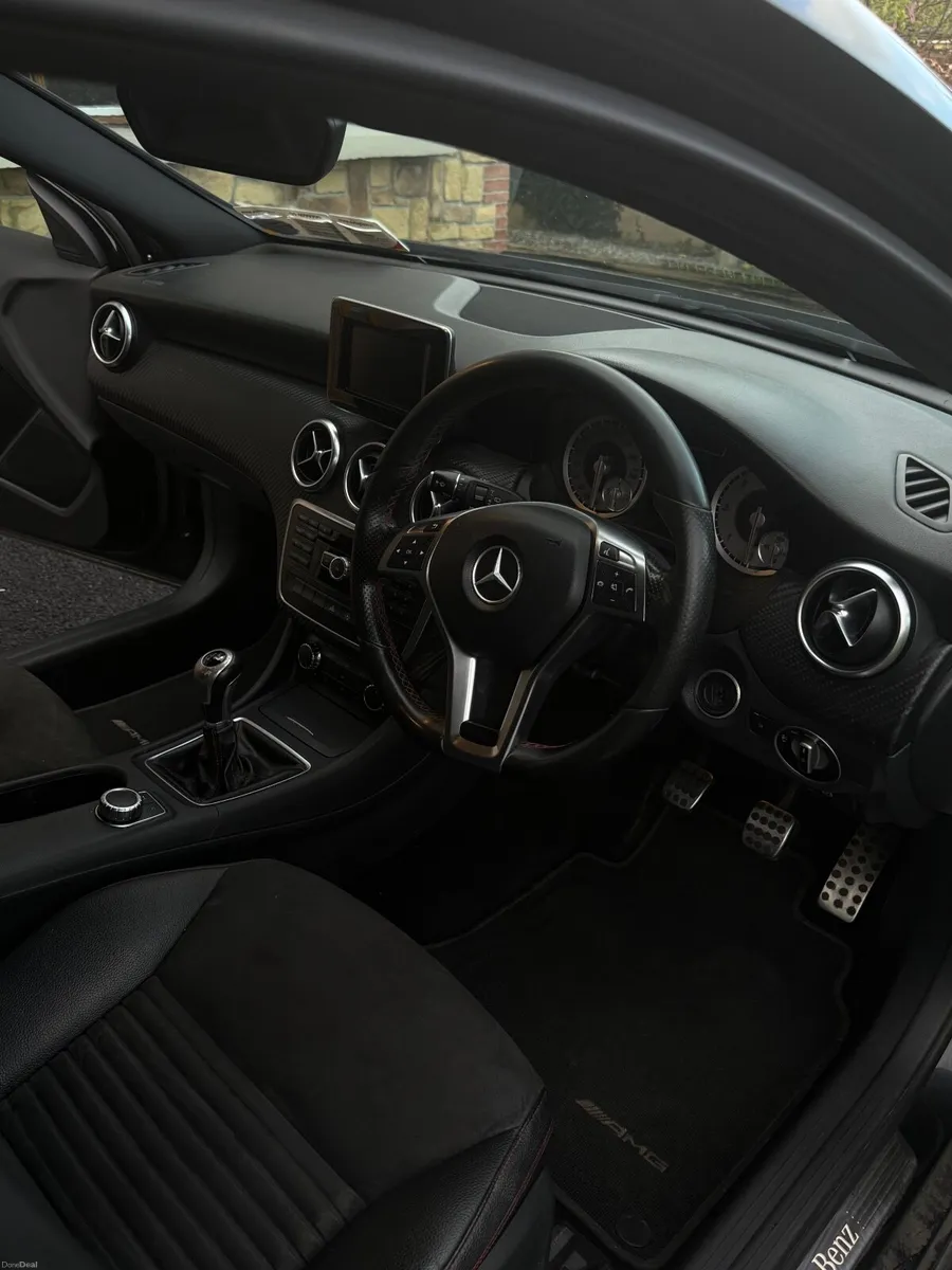 Mercedes-Benz A-Class 2015 AMG Sport - Image 4