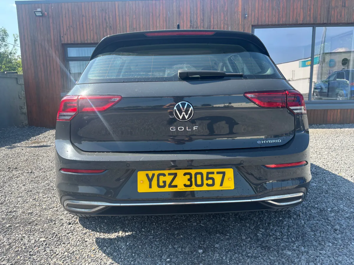 Volkswagen Golf 2022 - Image 4