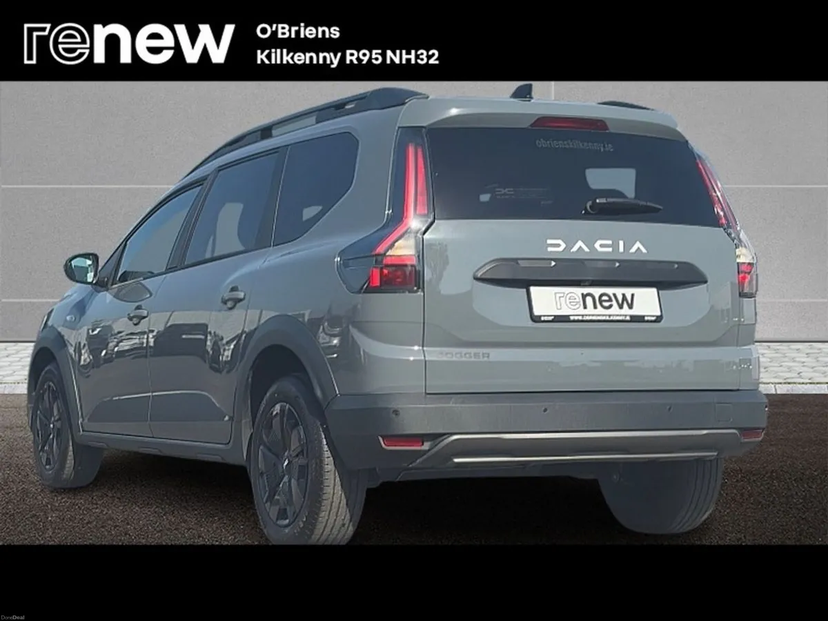 Dacia Jogger *7 SEATER* EXPRESSION 1.0 TCE 110 BHP - Image 3