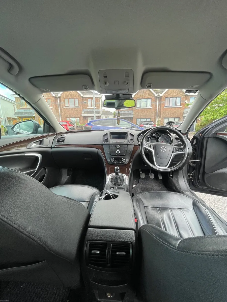 Opel Insignia 2010 - Image 4