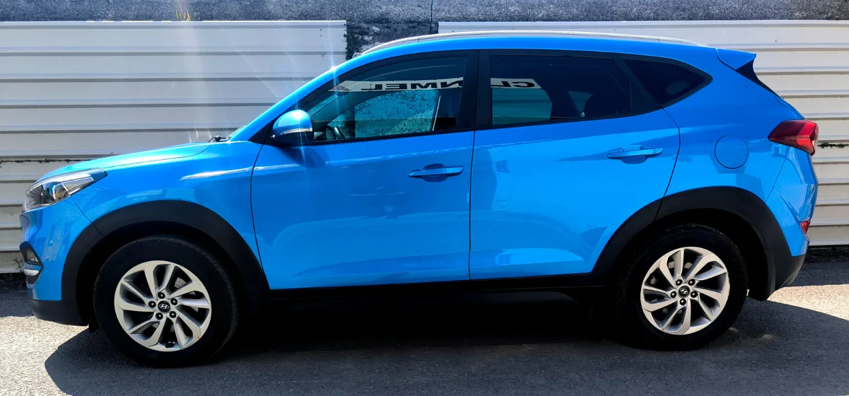 HYUNDAI TUCSON EXECUTIVE 2017 - Image 3