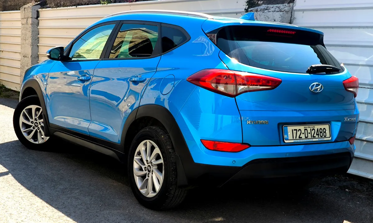 HYUNDAI TUCSON EXECUTIVE 2017 - Image 4