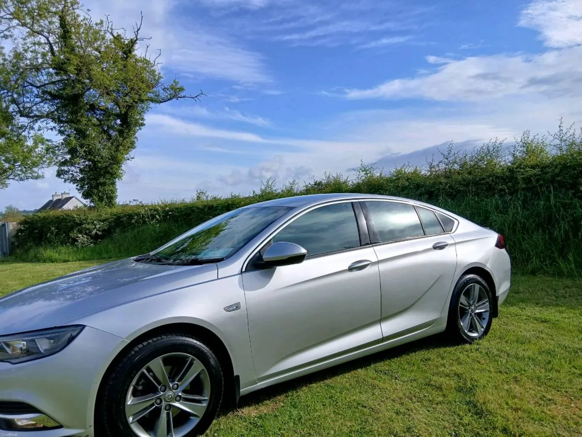 OPEL INSIGINA GRAND SPORT SRI DIESEL - Image 2
