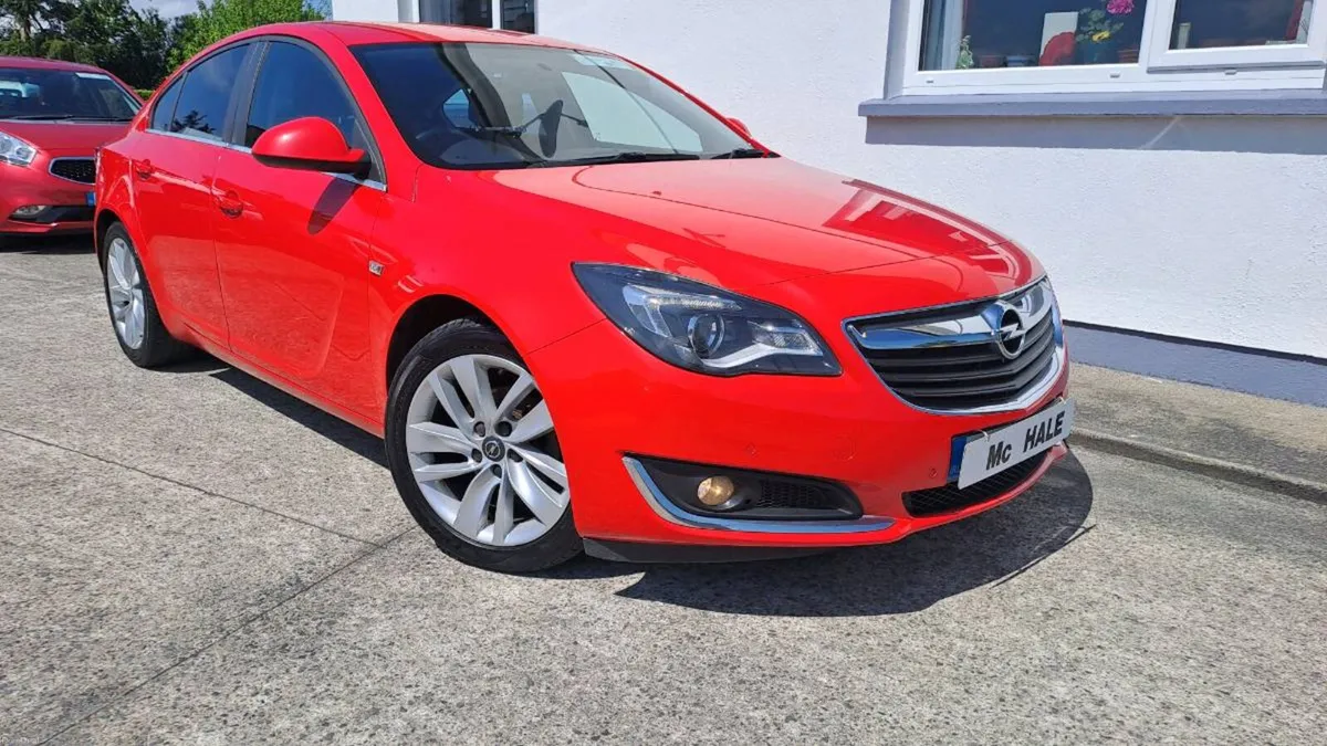 2017 Opel Insignia Hatchback ~Spotless Condition~ - Image 2