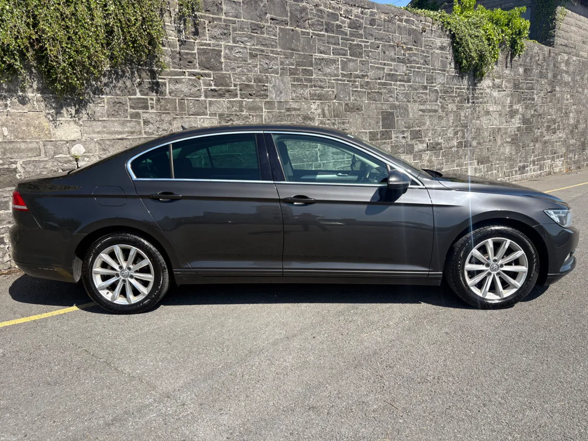 VW Passat C~Line 2.0 150 HP trade ins + warranty👍 - Image 6