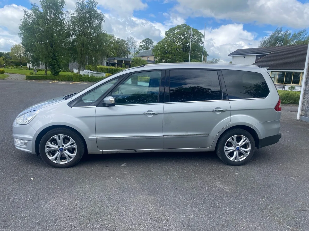 Ford Galaxy - Image 3