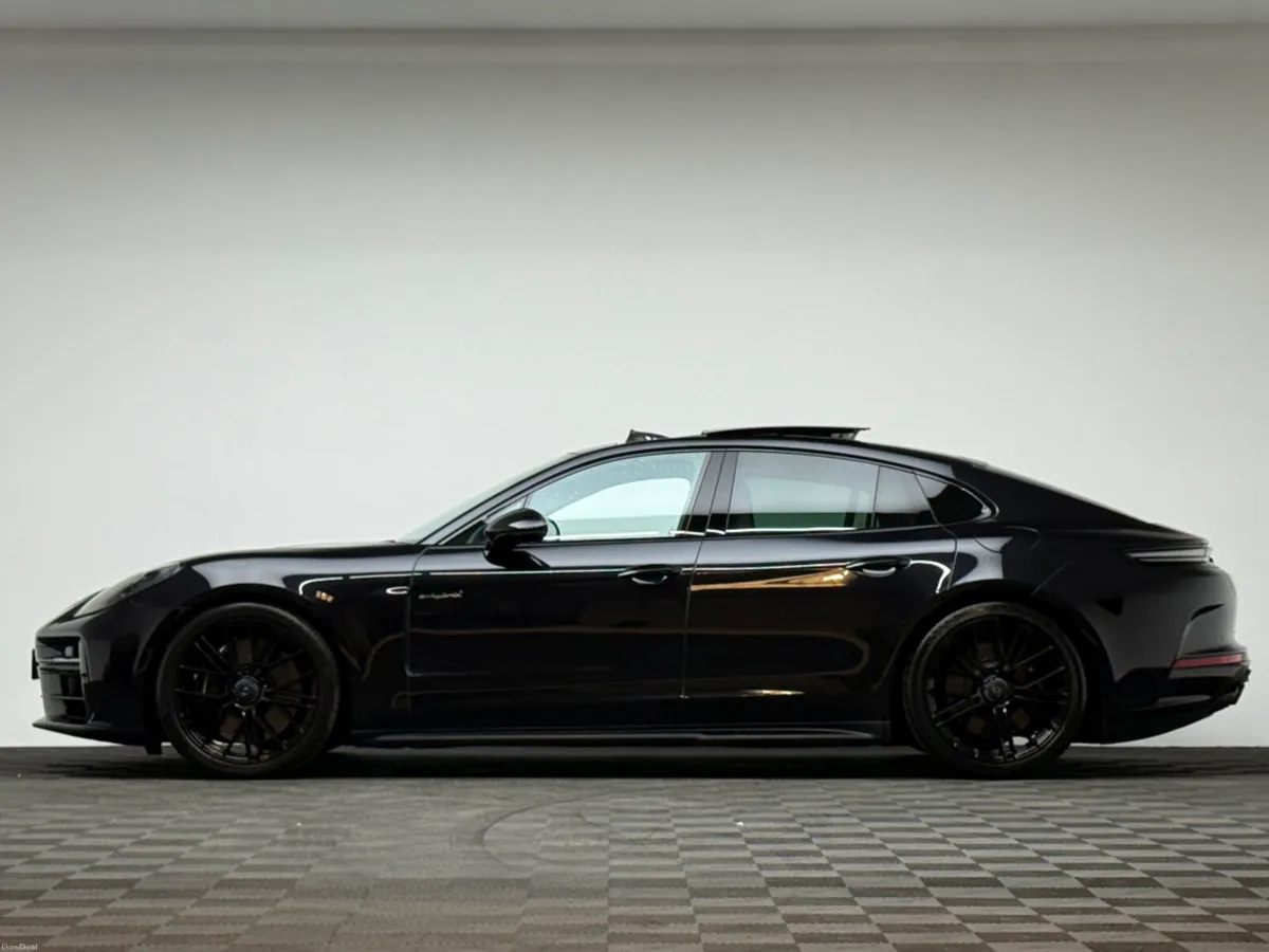 Porsche Panamera TURBO 4.0 V8 771HP E-HYBRID PDK - Image 4