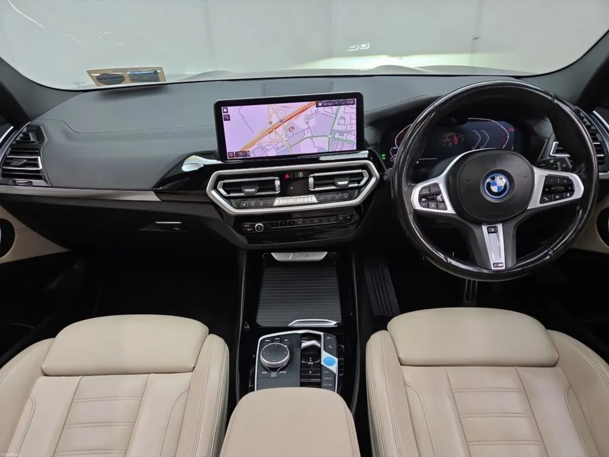 BMW iX3 80 kWh M Sport *Sun Roof* - Image 4