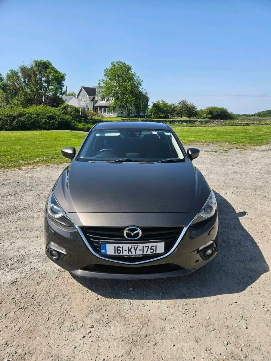 Mazda 3 1.5D Executive SE - Image 2