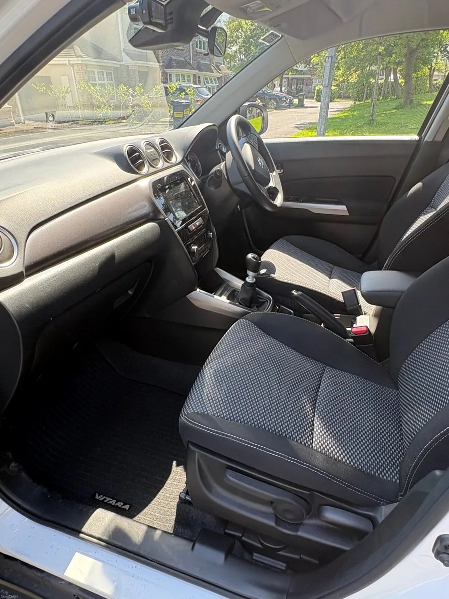 Suzuki Vitara SZ5 2024 - Image 5