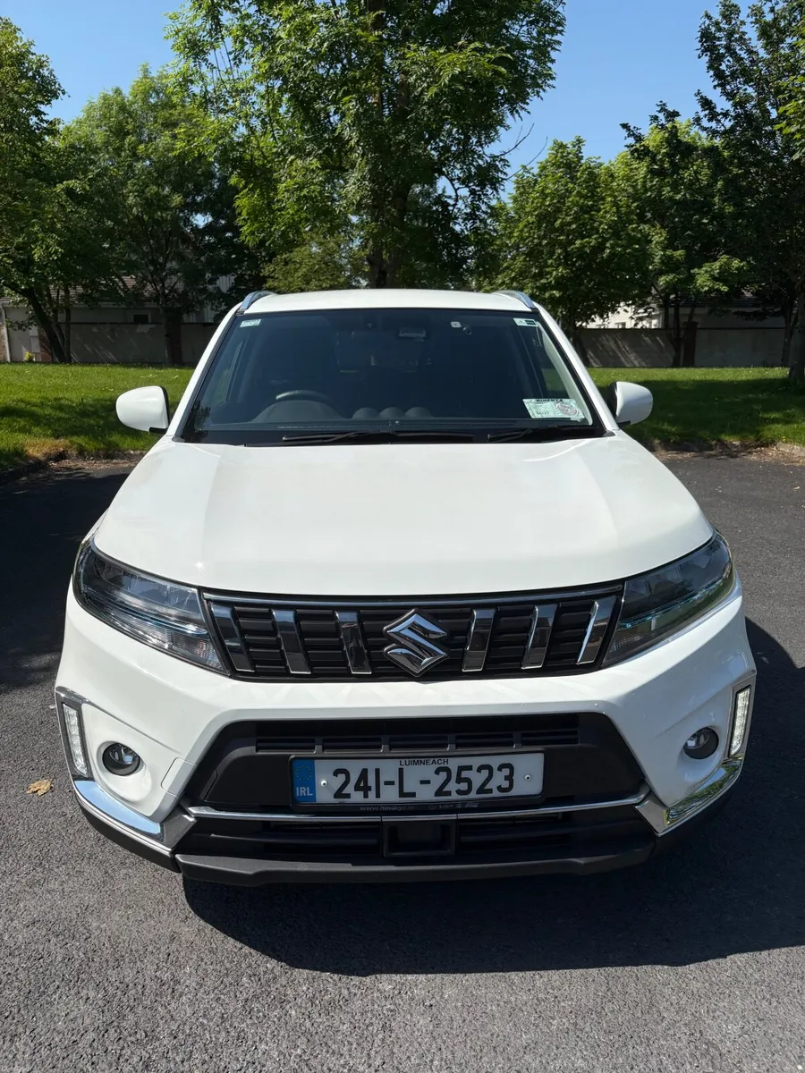 Suzuki Vitara SZ5 2024 - Image 1