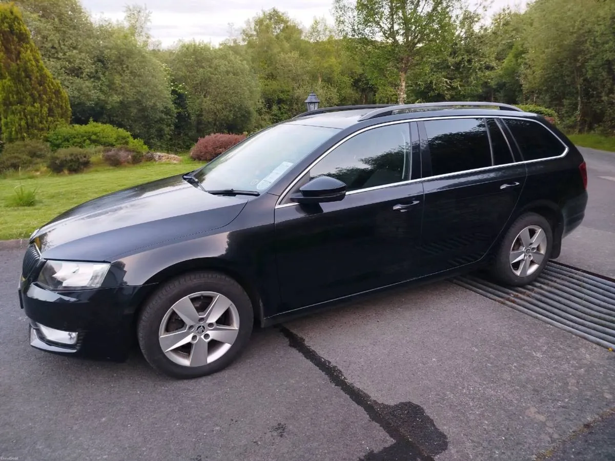 2017 Octavia Estate 1.6Diesel - Image 2