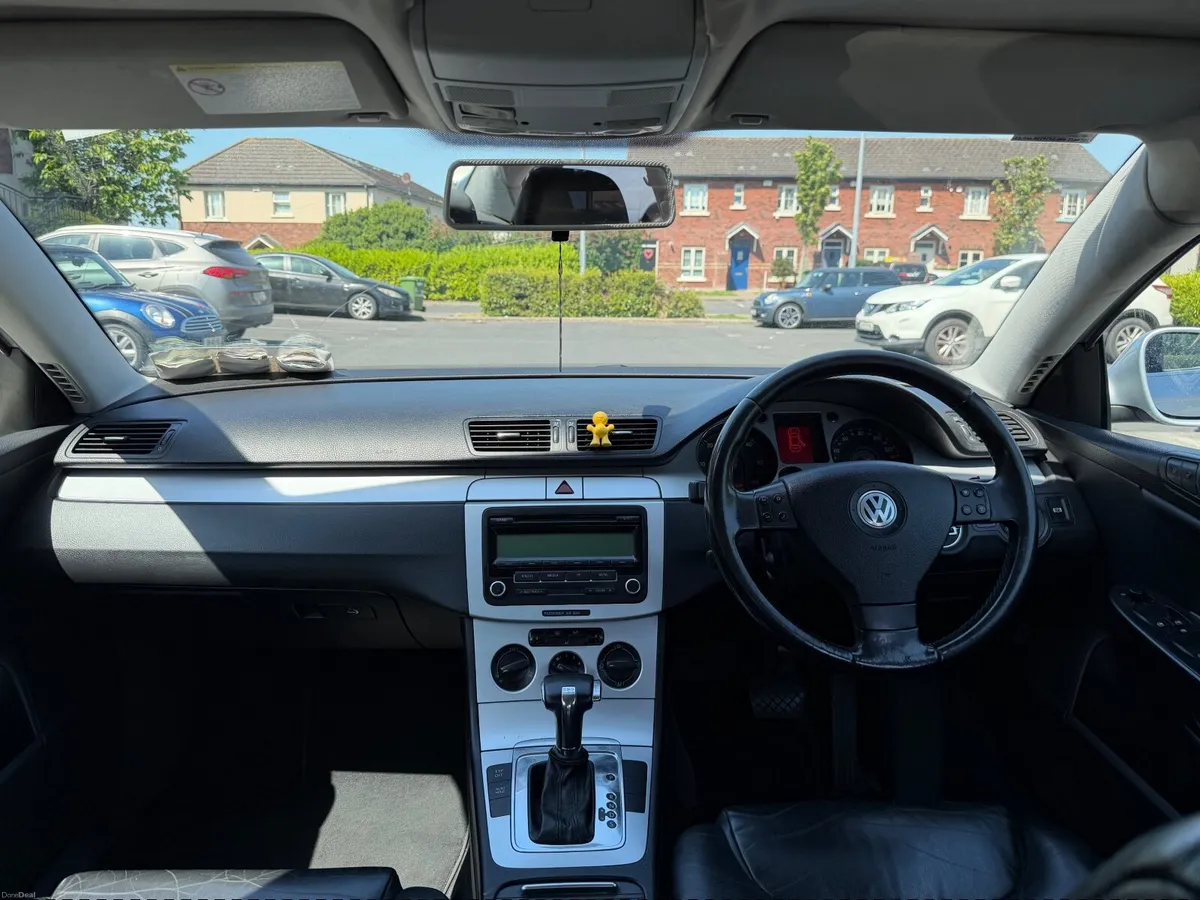 Volkswagen Passat 2.0 diesel Automatic - Image 4