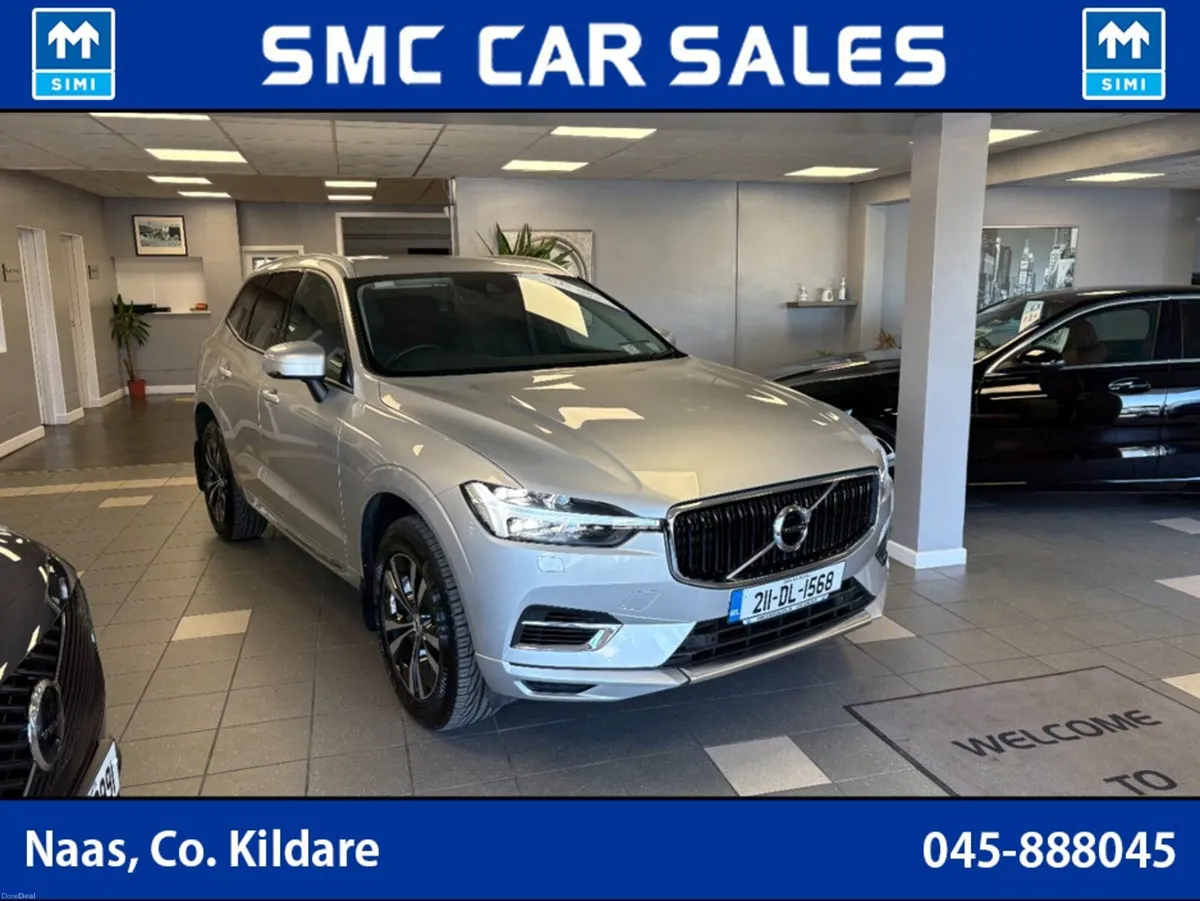 Volvo XC60 B4 MOMENTUM 5DR AUTO - Image 2