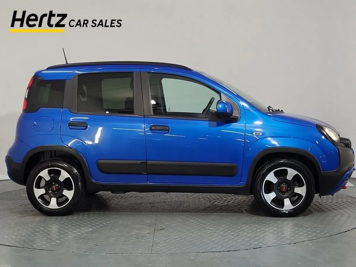 Fiat Panda CROSS MHEV 1.0 Petrol Manual - Image 4
