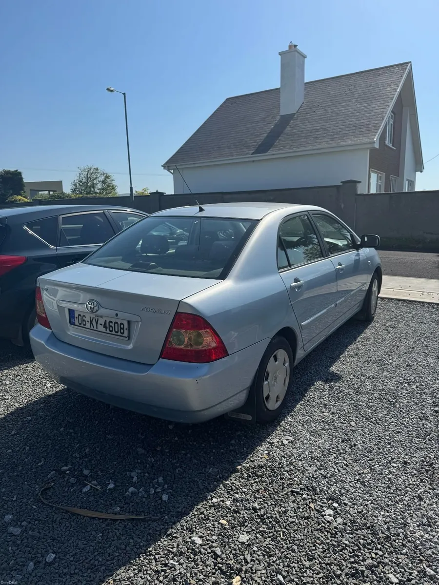 Toyota Corolla 2006 - Image 2