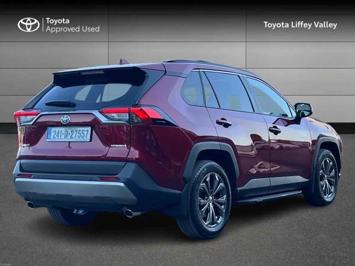 Toyota RAV4 HYBRID PLATINUM FWD - Image 2