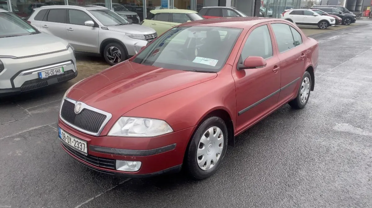 Skoda Octavia(Needs Waterpump) - Image 2
