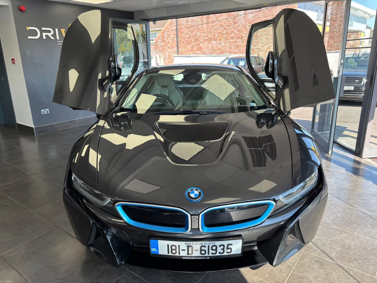 BMW i8 2018 - Image 3