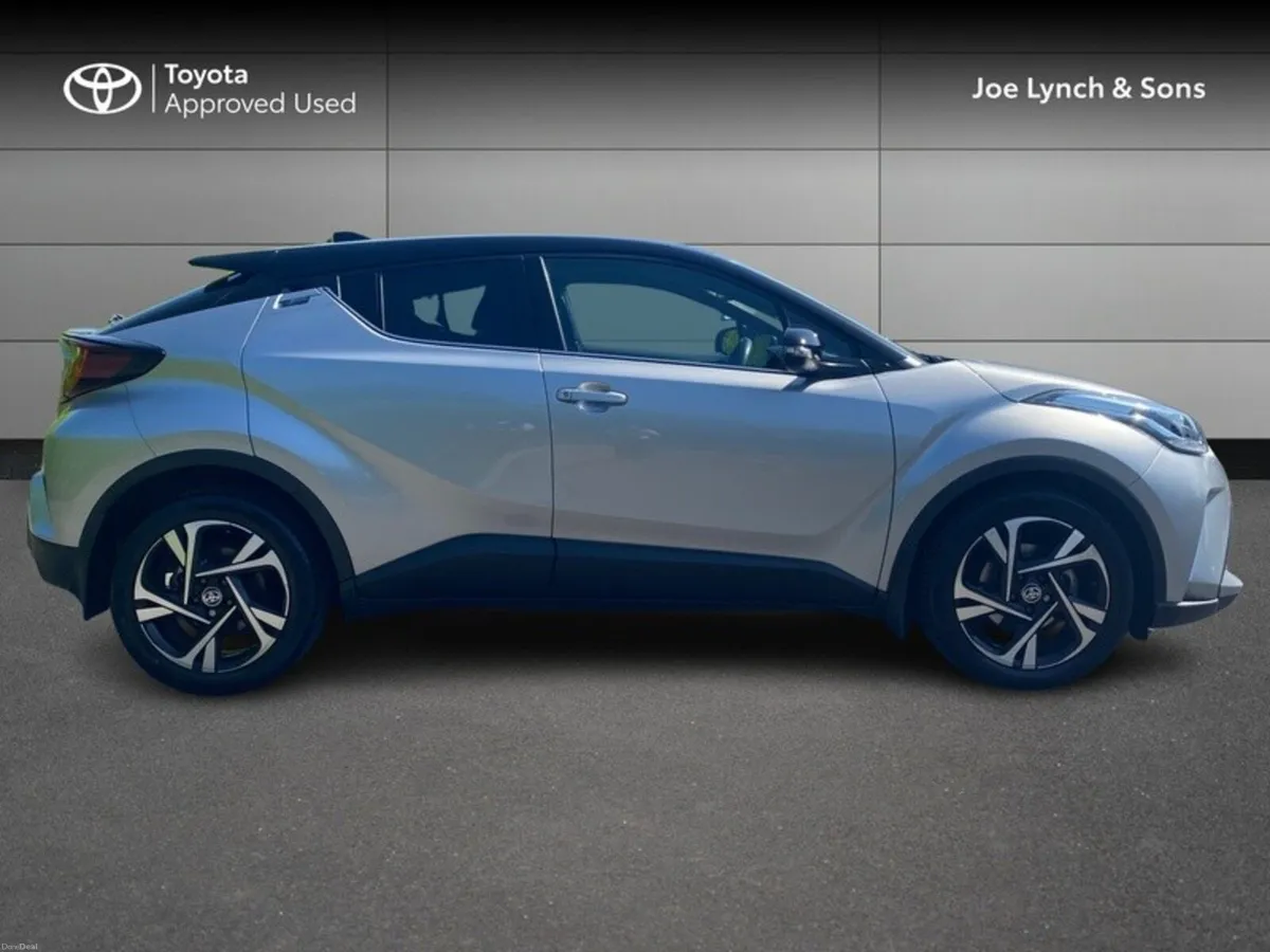 Toyota C-HR HYBRID SPORT - Image 3